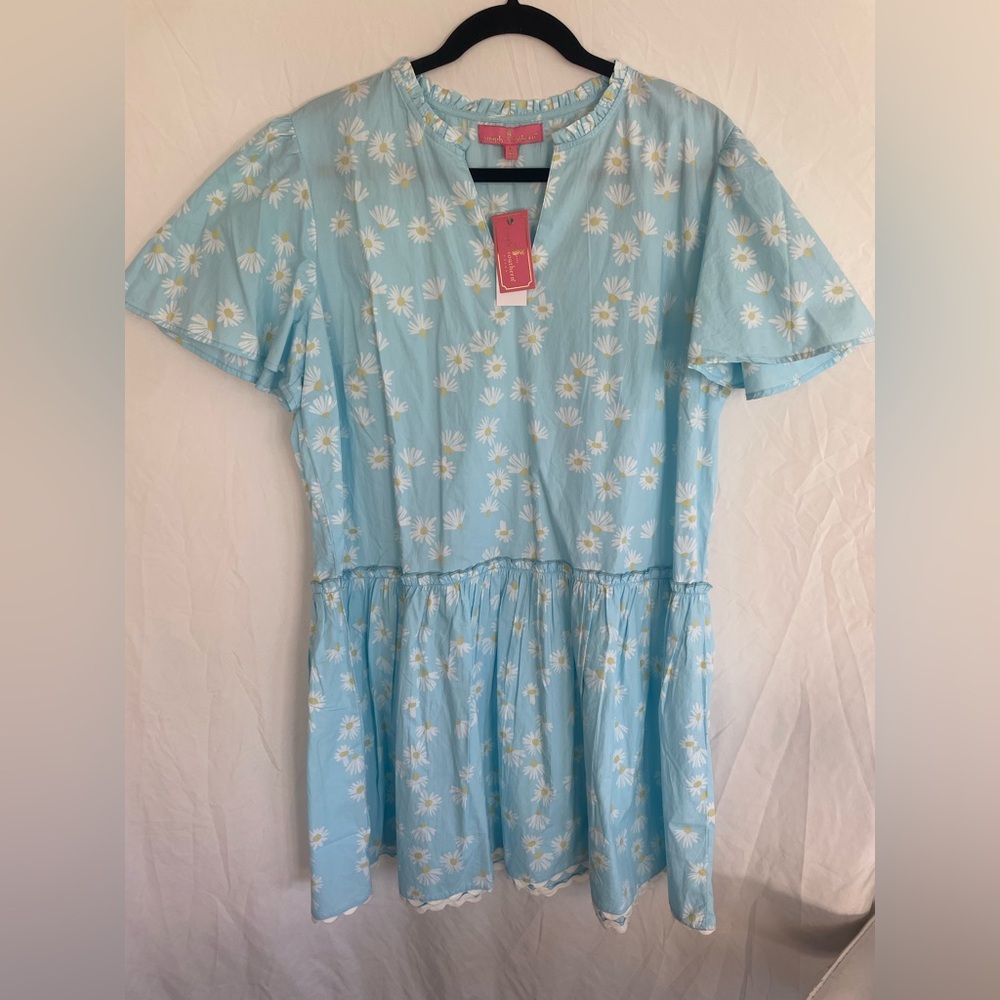 Simply Southern Light Blue Dress with White and Yellow Daisies Size Large NWT